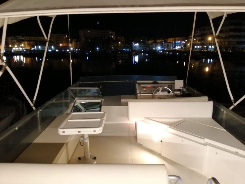 Noleggio giornaliero charter e mini crociera Time Out Ferretti 45