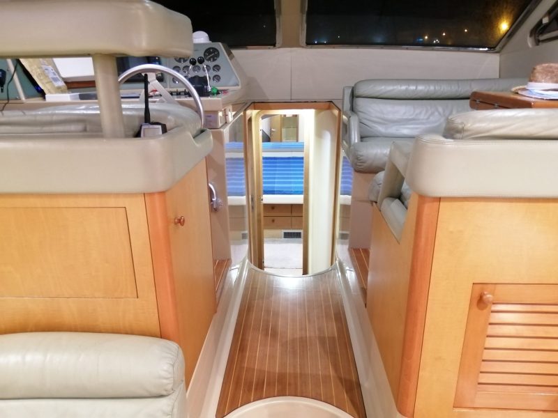 Noleggio giornaliero charter e mini crociera Time Out Ferretti 45