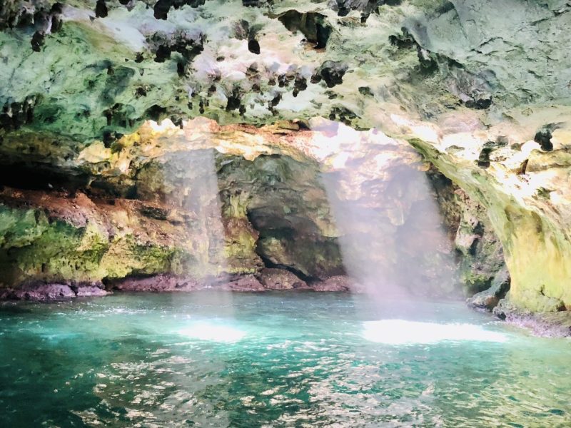 Escursione in barca lungo la costa di Polignano a Mare